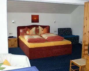 Haus Sonnenhang 3* Зёльден