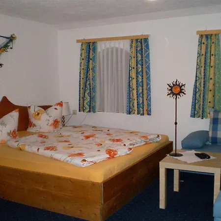 Haus Sonnenhang Πανσιόν 2*