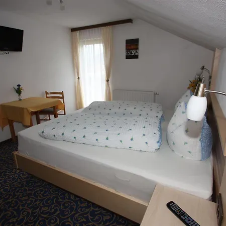 Haus Sonnenhang Guest house