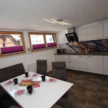 Haus Sonnenhang Зёльден