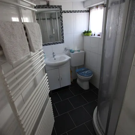 Haus Sonnenhang Πανσιόν 3*